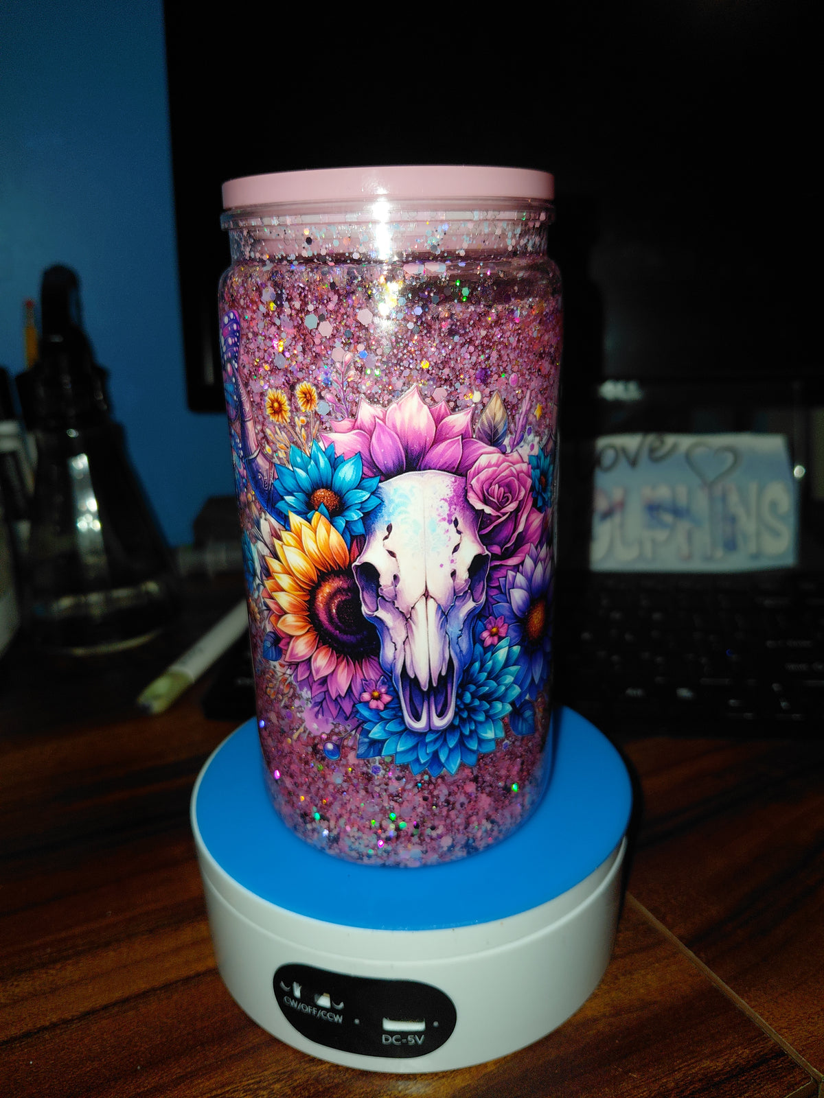 16oz suspended snowglobe